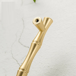 Poignées et boutons de tiroir décoratifs en alliage de zinc en forme de bambou personnalisable pour armoire, tiroir, commode et placard - Product Image 2