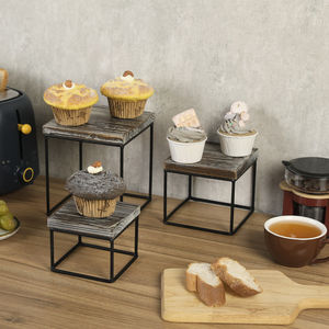 Venta al por mayor de estilo vintage de madera cuadrada superior con base metálica negra soporte para pasteles en precio razonable - Product Image 2