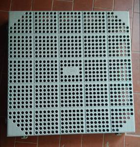 Plastonella No.270แบบพาเลทเข้า4ทางจากอิตาลีกระเบื้องพลาสติกสีเขียวสองหน้าขนาด40.8x40.8x5H - Product Image 2