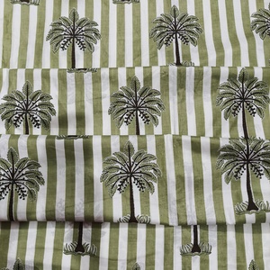 Tela de Palmera 100% Algodón Estampada Personalizada Ecológica para Vestidos, Faldas y Trajes de Niños y Niñas - Product Image 2