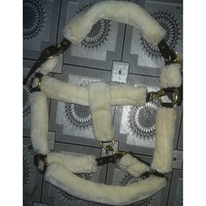 Halters anatomiques en cuir dollar 10 IN;34648 plein cob Shetland COULEUR NOIR MARRON TAN - Product Image 3