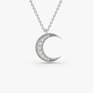 Collier en or 14 carats avec diamant de laboratoire en forme de croissant de lune, 0,12 carats total, couleur G, clarté SI, motif Ciel Nocturne Céleste Sous les Étoiles - Product Image 1