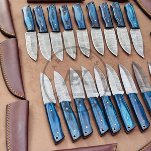 Cuchillo de Caza de Hoja Fija Hecho a Mano en Damasco, Mango de Madera Pakka, Funda de Cuero, Dureza 56HRC, Garantía de 3 Años, OEM/ODM Disponible - Product Image 2