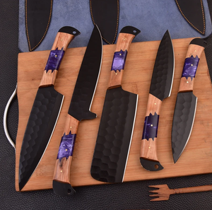 Ensemble de couteaux de chef SCL, acier carbone forgé à la main, revêtement noir en poudre, écologique, ambidextre, manche en bois et résine, passe au lave-vaisselle - Product Image 1