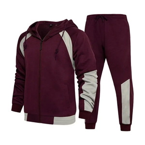 Alta calidad deporte al aire libre gimnasio Fitness hombres ropa deportiva chándal hombres entrenamiento Jogging desgaste dos piezas chándales - Product Image 4