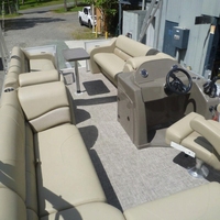 Bateau ponton en aluminium soudé avec moteur, pour la pêche récréative familiale, sièges de fête, mobilier de bar, remorque, moteur hors-bord, loisirs marins