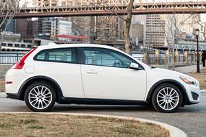 VOLVO C30 T5 2012 D'OCCASION CÔTÉ GAUCHE/CÔTÉ DROIT - Product Image 2