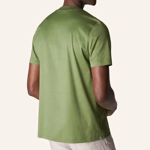 T-shirts pour hommes en spandex/polyester à col roulé, logo uni sur le devant, 320 grammes, coupe classique, manches courtes, vente chaude - Product Image 3