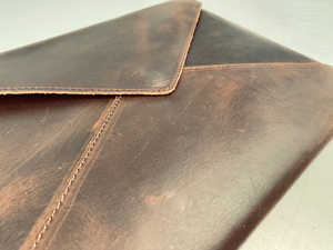 Housse pour ordinateur portable élégante et moderne en cuir véritable portable, légère et durable, faite à la main, pour hommes d'affaires, bureau et GLS-0249 d'utilisation quotidienne - Product Image 6