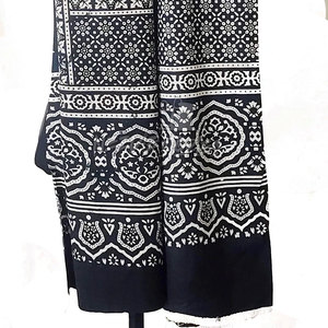 Hermosa bufanda étnica Ajrak Tela de algodón Elegante diseño hecho a mano Bufanda clásica Ajrak - Product Image 5