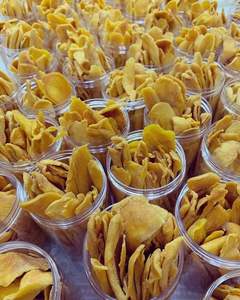 Croustilles de mangue à coupe douce du Vietnam avec une couleur jaune vibrante et un goût fruité - Product Image 4