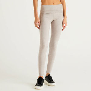 Leggings para Mujer, Cintura Media, Transpirables, Sin Costuras, de Fibra de Bambú y Algodón, Casuales, Deportivos, para Gimnasio, Fitness, Entrenamiento, Cortos, con Logotipo Personalizado, OEM - Product Image 1