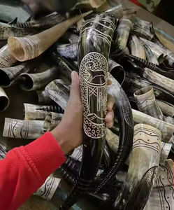 Corne à boire Viking polie la plus vendue avec un logo personnalisable durable de forme naturelle - Product Image 2