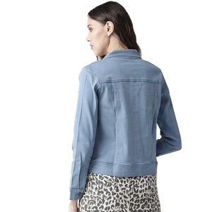 Vente en gros 2024 veste en jean doublée d'hiver veste en jean à manches longues respirante d'extérieur pour femmes d'hiver à vendre avec service OEM - Product Image 2