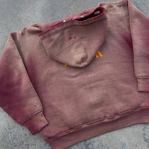 Sudadera con Capucha de Moda Vintage Personalizada, 100% Algodón, Corte Regular, Ecológica, 350 g/m², Lavada al Ácido, Estampado Amarillo, Invierno, con Pedrería - Product Image 3