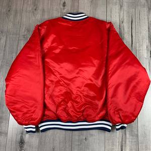 TITLISTS-Blouson blouson de sport léger en satin avec logo personnalisé pour l'industrie, veste baseball letterman, veste universitaire en soie rouge pour hommes, veste en satin - Product Image 5