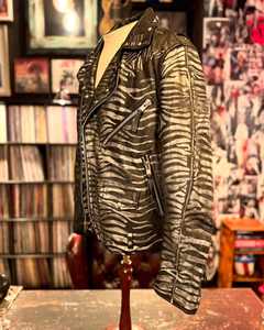 Chaqueta de cuero verde de cuero con cremallera informal de alta calidad para hombre, chaqueta de hombre de talla grande pura en blanco con logotipo personalizado de diseñador en relieve - Product Image 5