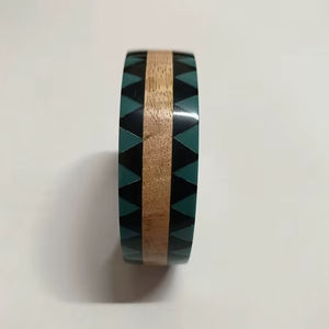 Pulsera de madera de resina natural hecha a mano Brazalete de moda con brazaletes de resina de madera Brazalete de madera de resina hecho a mano - Product Image 1