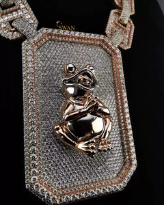 จี้เพชรโมอิสทรงกลมแวววาว10K ประดับเพชรหน้าอกลงจี้ฮิปฮอป - Product Image 1