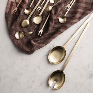 Ensemble de saladier design en métal pour décoration de cuisine de luxe et présentation de table à manger raffinée - Product Image 6