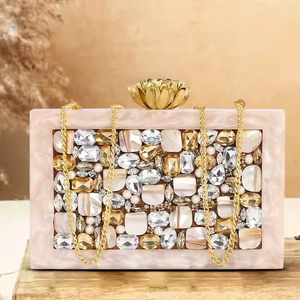 Bolso de Mano y Cartera de Resina para Mujer - Gran Capacidad, Impermeable, con Decoración de Perlas por Crescent Crafts - Product Image 1