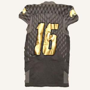 Nouveau design d'uniformes de football américain à sublimation personnalisés pour jeunes/uniforme de football américain de haute qualité à bas prix - Product Image 5