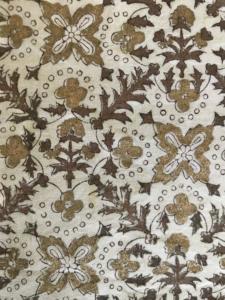 Tela de Algodón Estampada a Mano con Diseño Floral Geométrico Completo |   Textil Étnico Indio Color Mostaza Marrón - Product Image 2