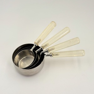 Nouveauté : tasses à mesurer en acier inoxydable poli miroir, magnifiques outils de mesure portables en acier inoxydable - Product Image 4