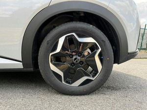 Nueva Oferta para 2025: Auto Eléctrico Dolphin Hatchback (Auto Usado) - Product Image 4