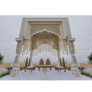 Elegante Mandap de Espejo para Bodas al Aire Libre, Mandap de Espejo Blanco Jali para Bodas, Mandaps Indios Marroquíes para Bodas en Australia - Product Image 1