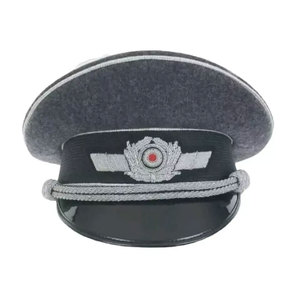 2024 uniforme d'officier sur mesure porter des fabricants de bonnets en laine brodés à la main professionnels de haute qualité OEM - Product Image 6