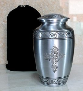 Urne funéraire en métal de conception nouvelle, faite à la main, très vendue, pour les cendres humaines, fournitures funéraires, urne décorative de souvenir - Product Image 1