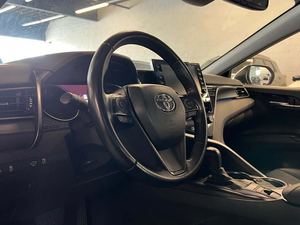 Camry XSE 2023 Usado, Tracción Delantera, Automático, Volante a la Izquierda, Interior de Cuero Oscuro, ACC, Neumáticos R17, Techo Solar, Faros LED - Product Image 2