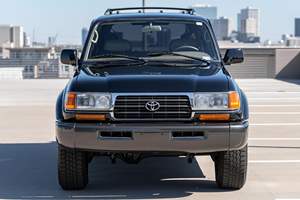 Toyota Land Cruiser 1997 LHD RHD d'occasion, prêt à la vente maintenant - Product Image 2