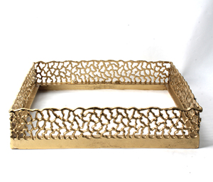Elegante Bandeja de Servicio de Aluminio Fundido para Celebraciones Festivas que Agrega un Toque de Lujo a las Decoraciones del Hogar en las Fiestas - Product Image 1
