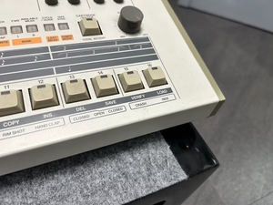 Sintetizador TR-909 de Alta Calidad y Gran Venta - Product Image 2