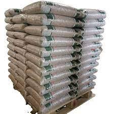 Pellets de Madera Din+ Europeos A1 para Uso Doméstico y Industrial, Pellets de Biomasa de Alta Calidad de 6mm-8mm en Forma de Briqueta, Combustión Limpia 0.3% - Product Image 4