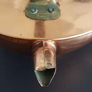 Tetera de cobre para servir té de camareros con agarre de madera Tetera de Metal de Venta caliente Tetera de Metal decorativa en oferta especial - Product Image 4