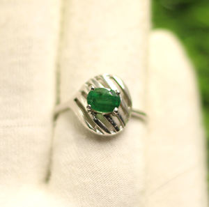 Natural Emerald Gemstone 925 Sterling <b>Silver</b> Prong <b>Set</b> Rhodium Plated Minimalist Unisex <b>Ring</b> - Product Image 2