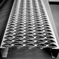Grille de sécurité personnalisable en acier perforé de haute qualité, panneau en maille métallique perforée sur mesure