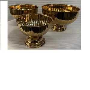 Bol à salade de fruits de qualité durable avec finition dorée pour la décoration de table, bol à collation, utilisation en cuisine à domicile - Product Image 1