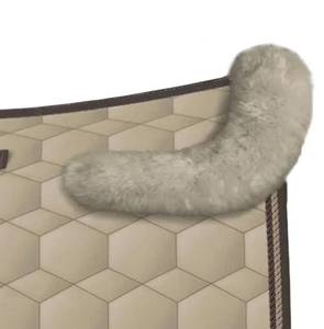Selle de cheval en polyester respirante de luxe avec contrôle de l'humidité et fourrure pelucheuse pour une conduite confortable - Product Image 2