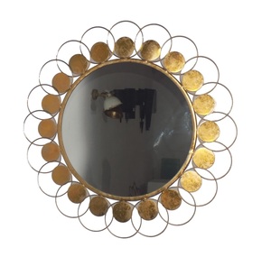 Vente chaude Miroir mural en métal de luxe Art Design frais de l'exportateur indien avec fleur Vente en gros de haute qualité du meilleur vendeur - Product Image 1