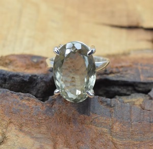 Amatista verde 925 Plata de ley Oval Piedra preciosa Anillo facetado Joyería hecha a mano Anillo elegante Regalo de amatista verde - Product Image 2