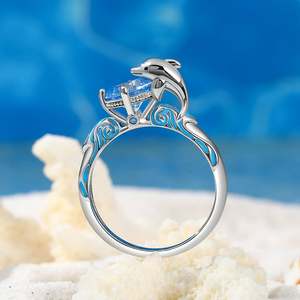 Bague de mode Jeulia Hug Me Joyful Dolphin en argent sterling à coupe ronde - Product Image 4