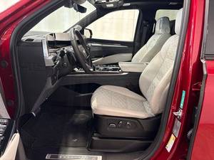 Precio bajo, Cadillac Escalade 2025 -V usado, auto premium en venta - Product Image 2