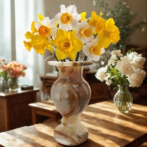 Vase à fleurs en marbre Onyx de qualité supérieure fabriqué à la main pièce décorative exclusive pour la décoration de la maison et du bureau - Product Image 3