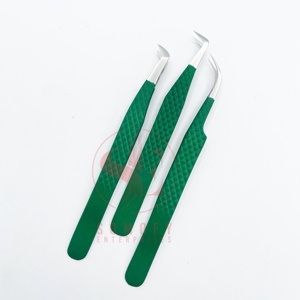 Pinzas para Pestañas Somofy Enterprises Diamond Grip, Acero Inoxidable, Alta Capacidad, Punta Profesional, Acabado Mate Verde - Product Image 1