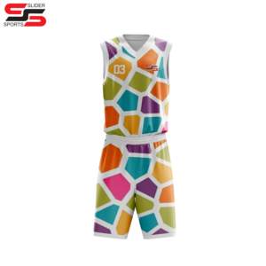 Camiseta de baloncesto sublimada personalizada OEM de alta calidad, fabricación de ropa deportiva, uniformes de baloncesto de poliéster, estampado de verano - Product Image 4