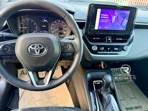 Toyota Corolla SE 2.0L Automatica Berlina Usata 2024 |   Pronto per l'esportazione - Product Image 3